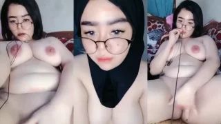 Bokep Indo Hijab Tante Toge Video 03