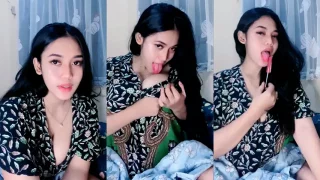 Bokep Indo Kak Lovely Cantik Jilat Toket Mango